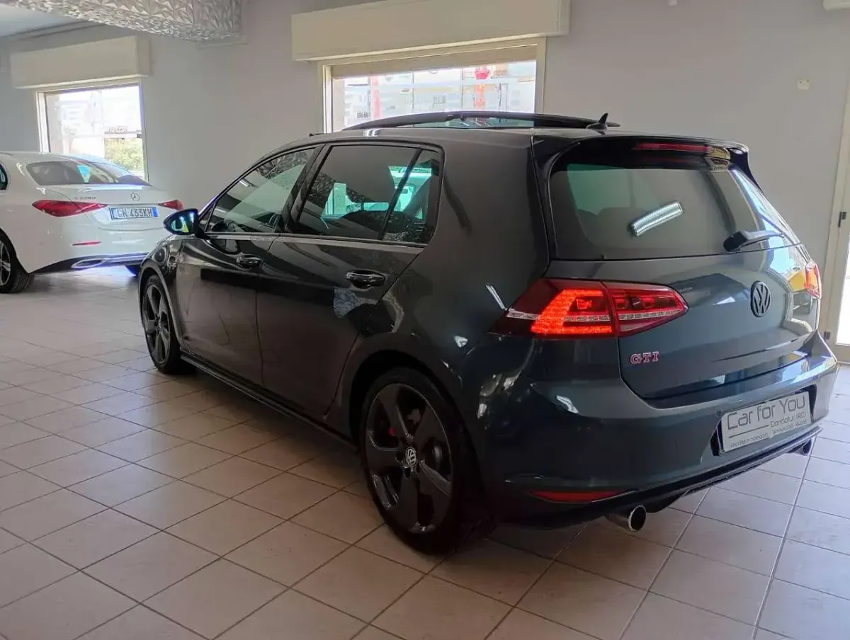 Usata VW Golf VII GTI 230 CV (169 kW) 2017 Grigio Berlina