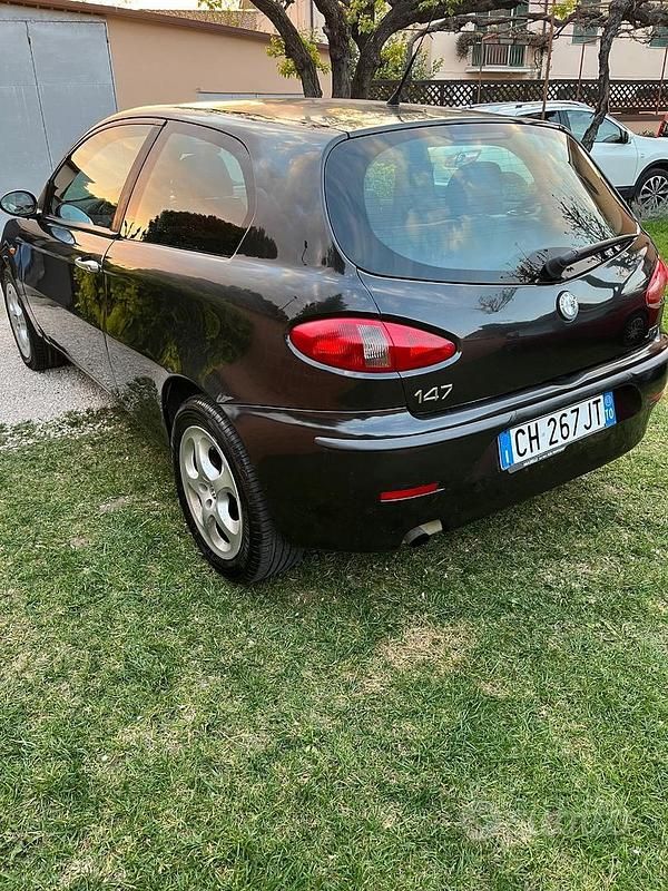 Usata Alfa Romeo 147 2003 Nero Utilitaria