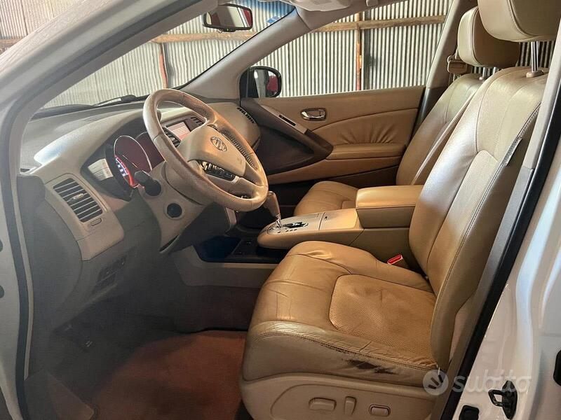 Usata 2011 Nissan Murano SUV | 5000 € (Buon prezzo) - Immagine 1/4