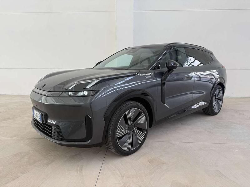 Usata Lynk & Co 08 139 CV (102 kW) 2025 Storm grey SUV