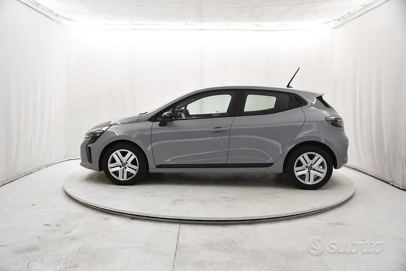 Usata Renault Clio V Evolution 91 CV (66 kW) 2025 Grigio Berlina