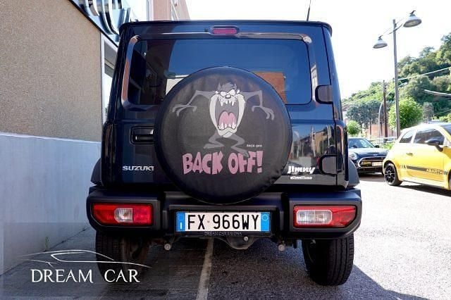 Usata Suzuki Jimny 102 CV (75 kW) 2019 Grigio pastello SUV