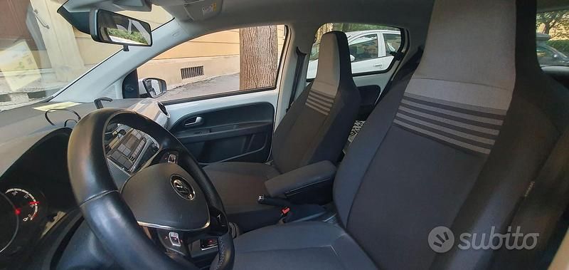 Usata VW e-up! 61 kW (83 CV) 2020 Bianco Utilitaria