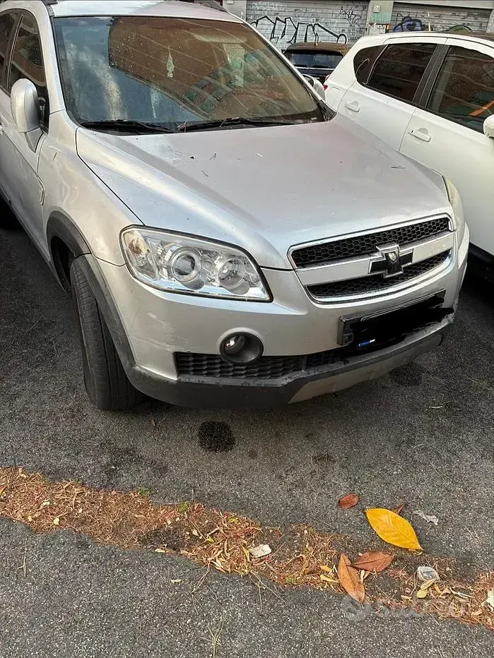 Usata Chevrolet Captiva 127 CV (93 kW) 2010 Grigio SUV
