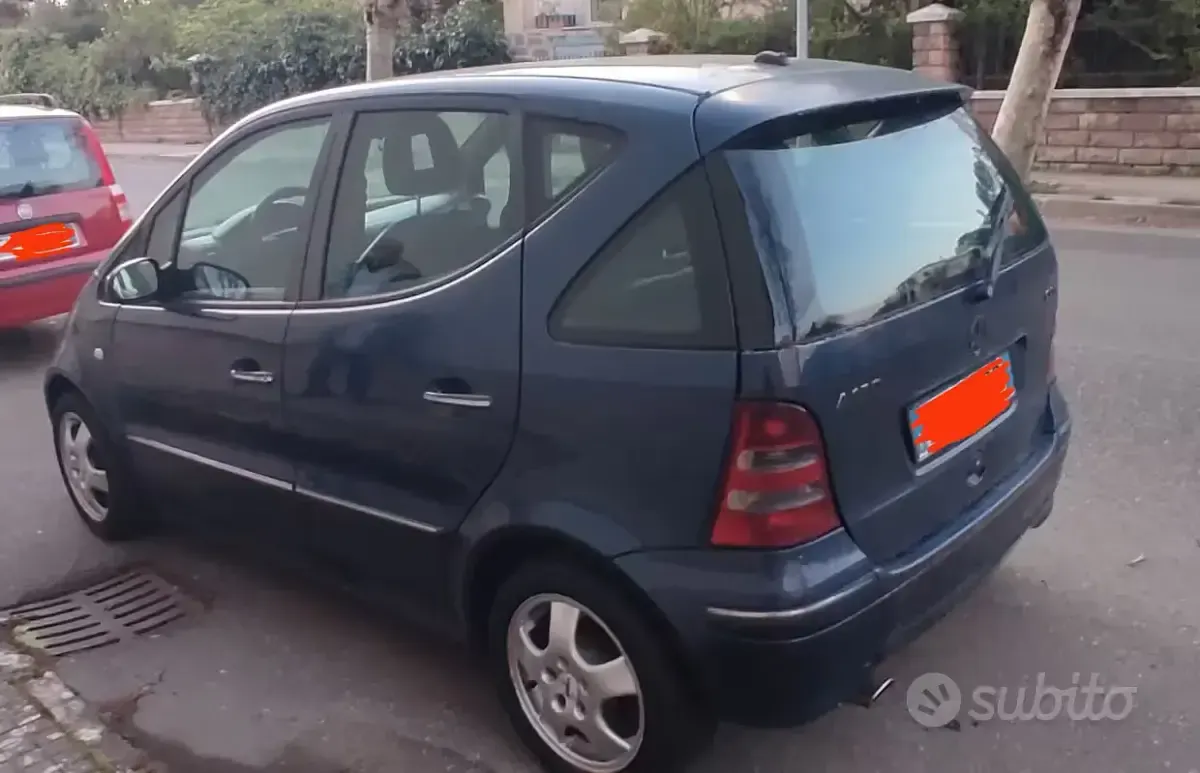 Gebraucht Mercedes A170 82 PS (60 kW) 2003 Blau Limousine