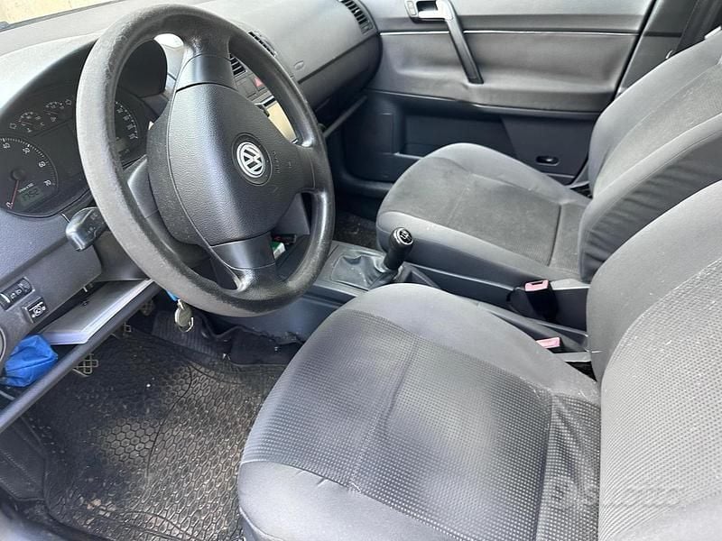 Usata VW Polo 80 CV (58 kW) 2009 Grigio Utilitaria