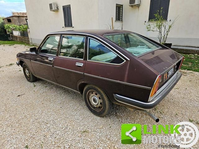 Usata Lancia Beta 84 CV (61 kW) 1978 Marrone Berlina