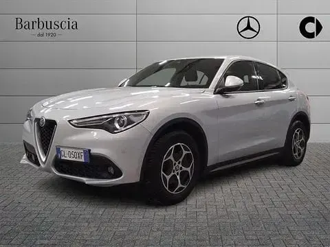 Usata Alfa Romeo Stelvio Business 190 CV (139 kW) 2022 SUV