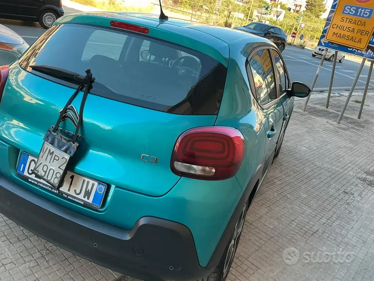 Usata Citroën C3 Feel 83 CV (61 kW) 2021 Verde Utilitaria