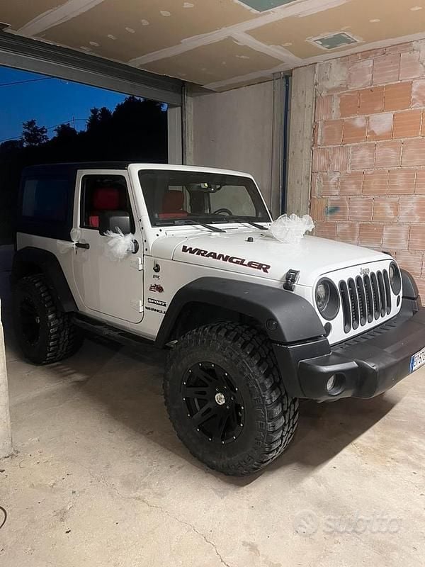 Usata Jeep Wrangler 2013 Bianco SUV