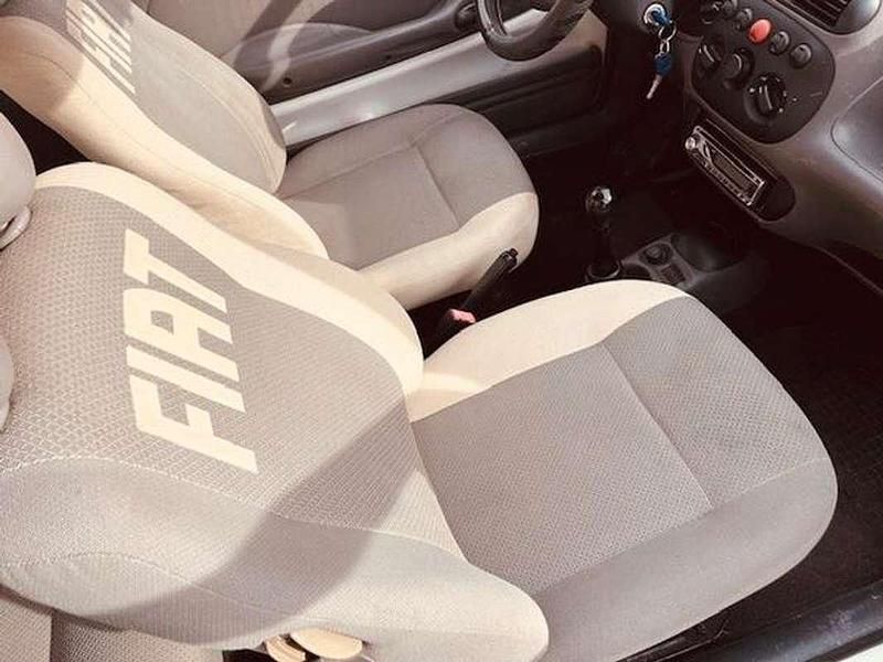 Usata Fiat Seicento Young 39 CV (28 kW) 1999 Bianco Utilitaria