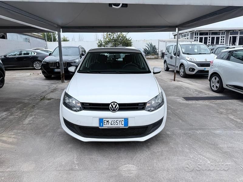 Usata VW Polo Comfortline 75 CV (55 kW) 2012 Bianco Utilitaria