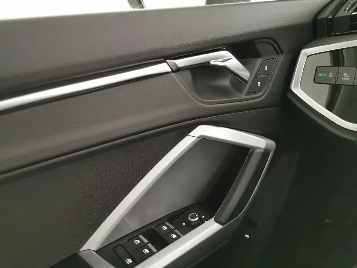 Usata Audi Q3 Advanced 150 CV (110 kW) 2021 Bianco SUV