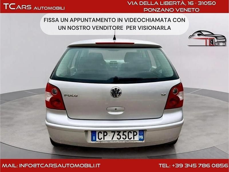 Usata VW Polo 75 CV (55 kW) 2004 Argento Berlina
