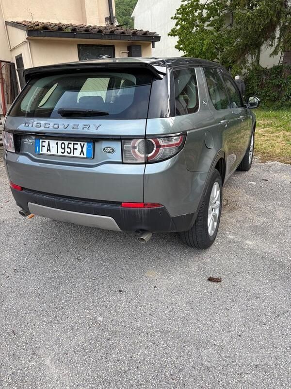 Usata Land Rover Discovery Sport 190 CV (139 kW) 2015 Grigio SUV