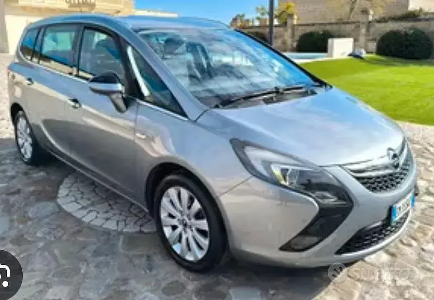 Usata Opel Zafira Tourer 150 CV (110 kW) 2013 Monovolume