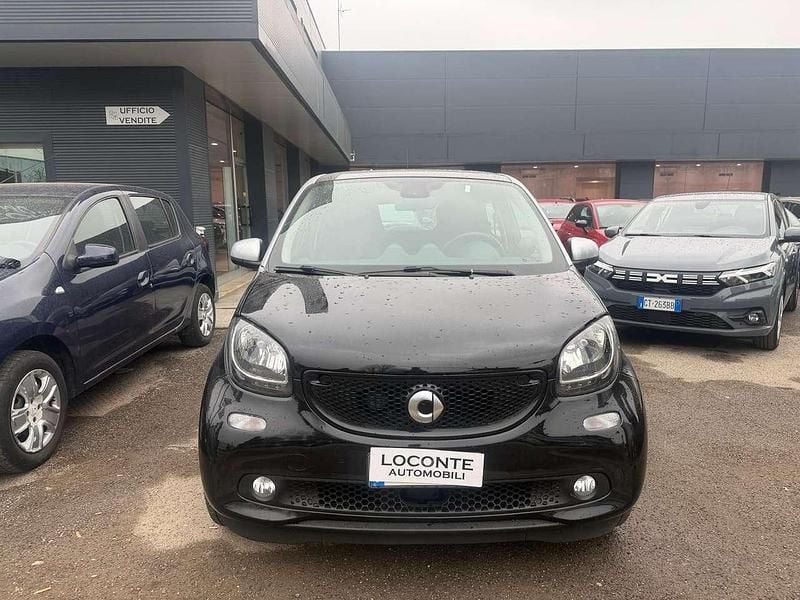 Usata Smart ForFour 71 CV (52 kW) 2019 Nero Utilitaria