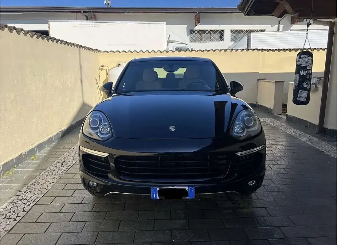 Usata Porsche Cayenne 250 CV (183 kW) 2015 SUV