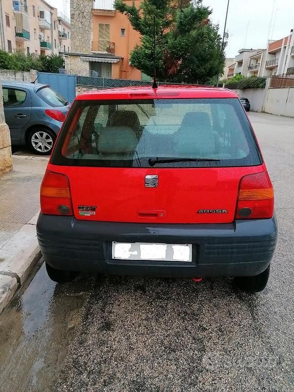 Usata Seat Arosa 50 CV (36 kW) 1998 Rosso Utilitaria