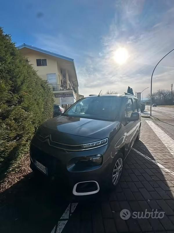 Usata Citroën Berlingo 102 CV (75 kW) 2020 Grigio Monovolume