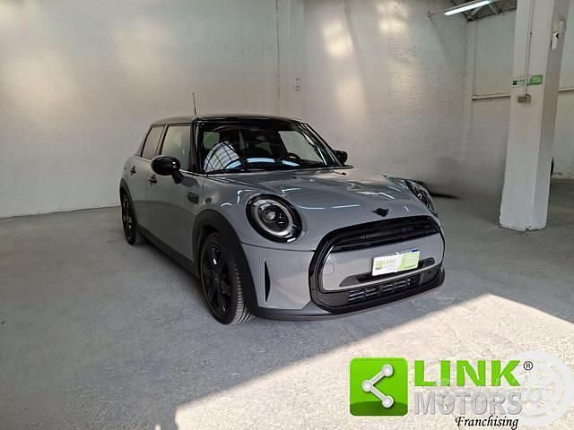 Usata Mini Cooper Classic 136 CV (100 kW) 2022 Grigio Utilitaria