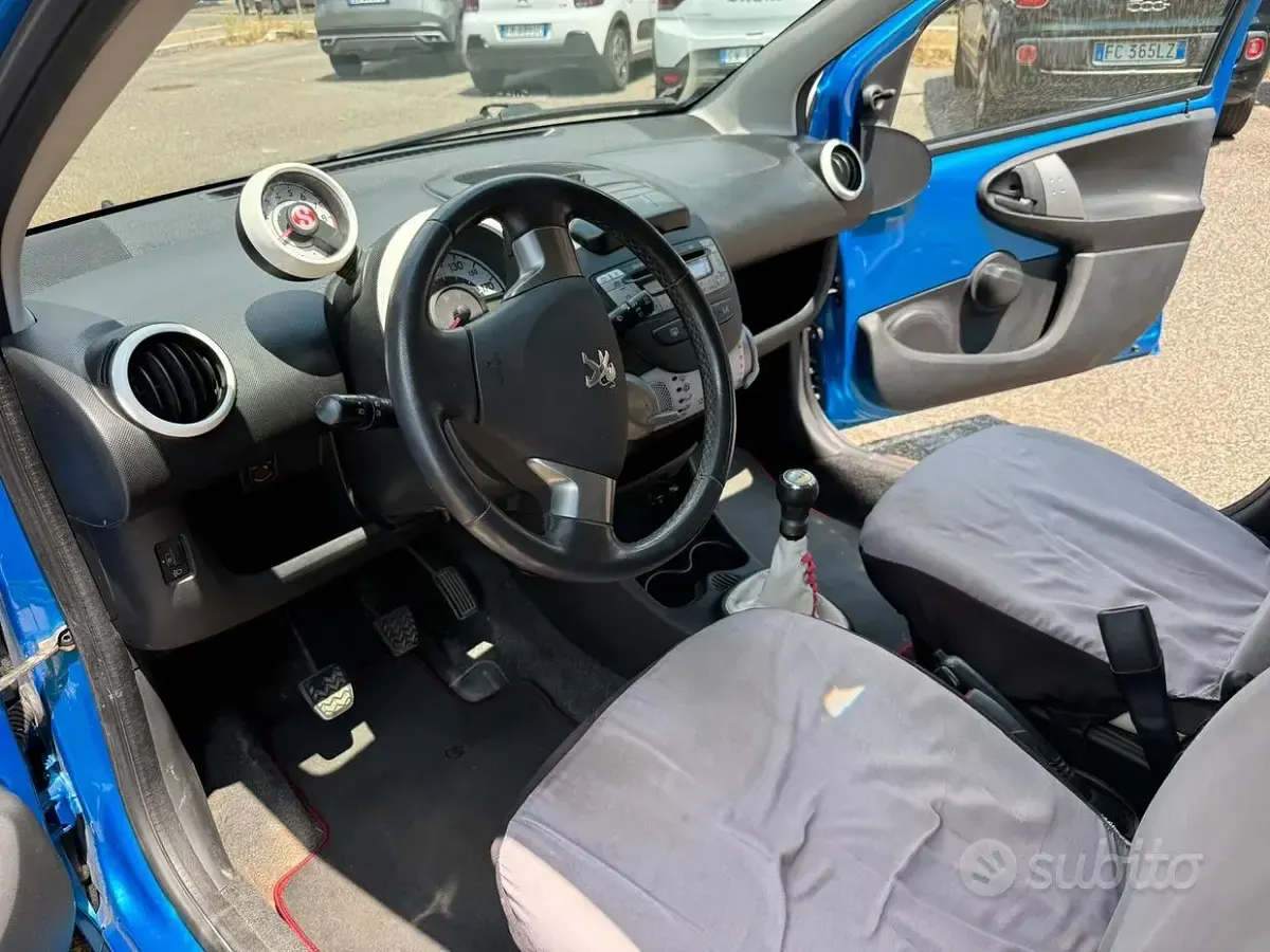 Usata Peugeot 107 68 CV (50 kW) 2012 Utilitaria