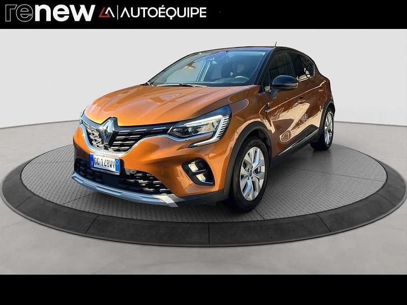Usata Renault Captur Intens 143 CV (105 kW) 2021 Arancione SUV