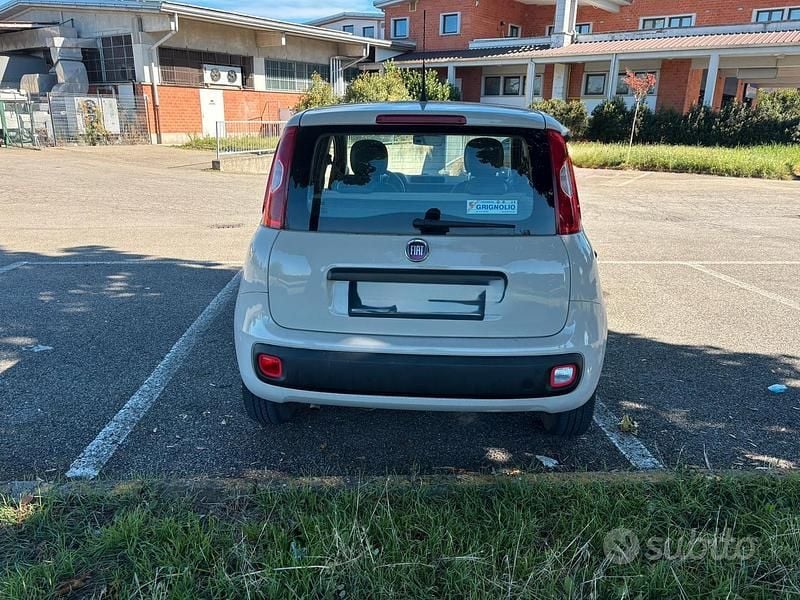 Usata Fiat Panda 69 CV (50 kW) 2015 Bianco Utilitaria