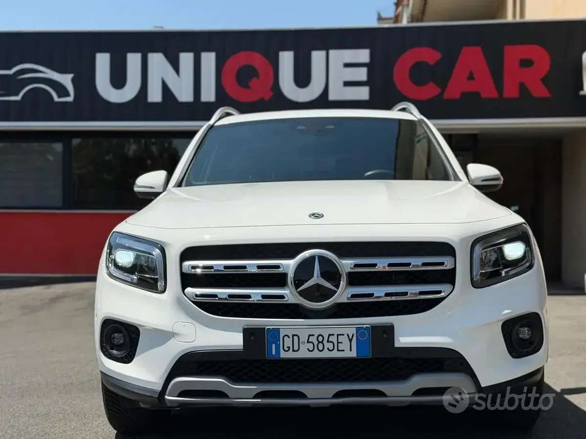 Usata Mercedes GLB200 Business 150 CV (110 kW) 2020 Bianco SUV