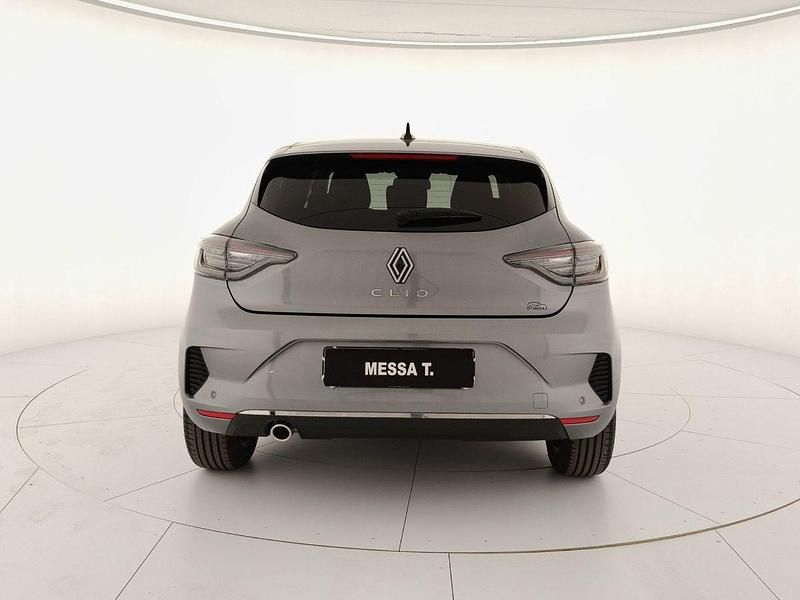 Usata Renault Clio V Techno 91 CV (66 kW) 2025 Grigio scisto Berlina