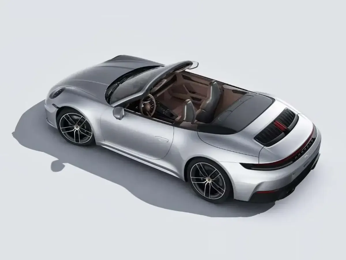 Usata Porsche 911 Carrera Cabriolet 394 CV (289 kW) 2025 Argento Cabrio
