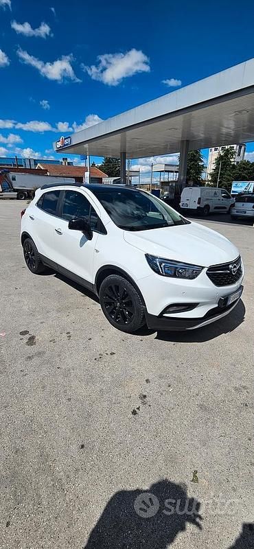 Usata Opel Mokka X Ultimate 136 CV (100 kW) 2017 Bianco SUV