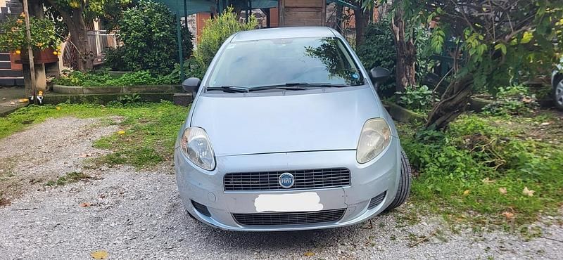 Usata 2007 Fiat Punto | 2200 € (Cara) - Immagine 1/4