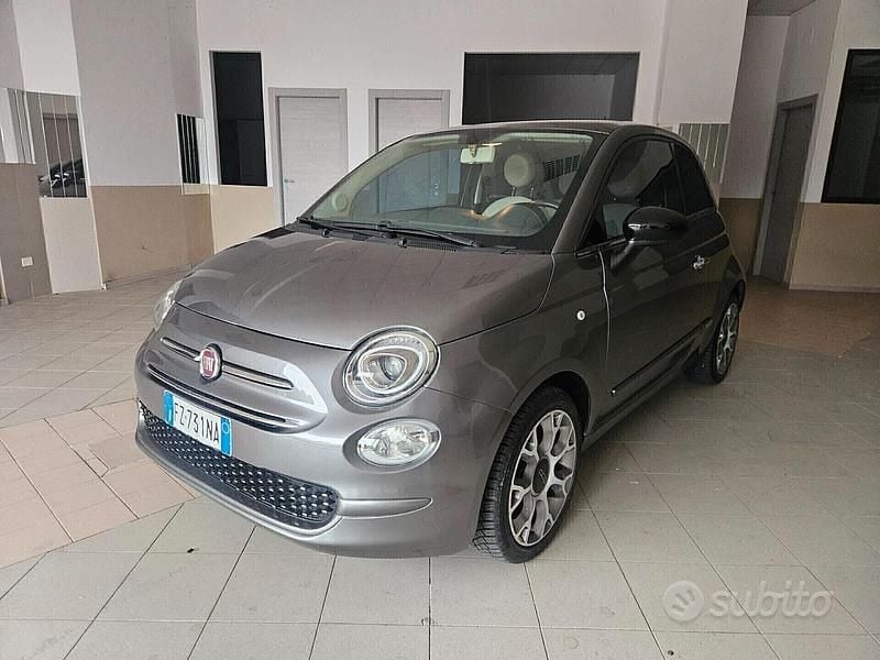 Grigio Usata 2017 Fiat 500 Lounge Tre volumi | 7990 € (Buon prezzo) - Immagine 1/4