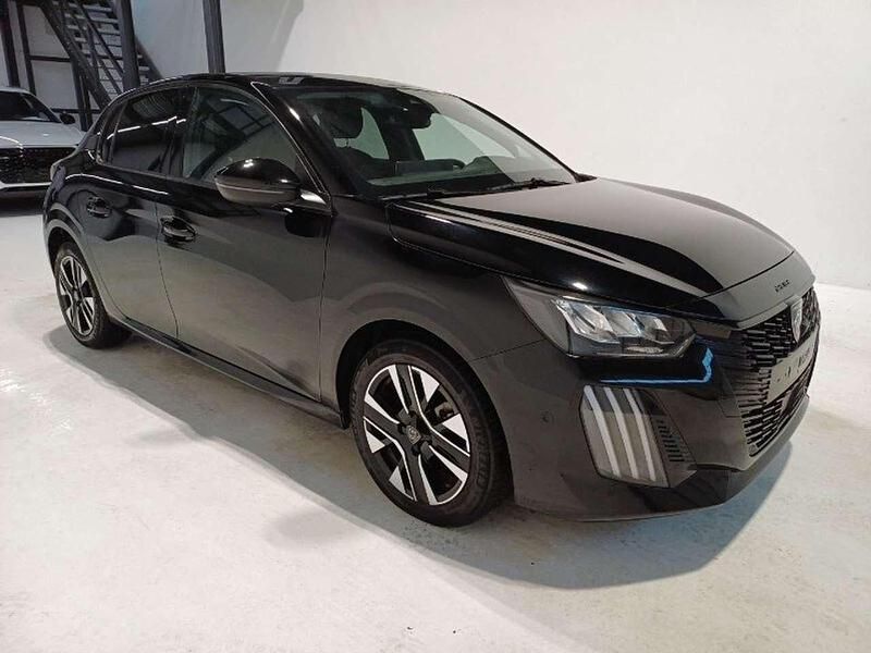 Usata Peugeot 208 Allure 101 CV (74 kW) 2024 Nero Utilitaria