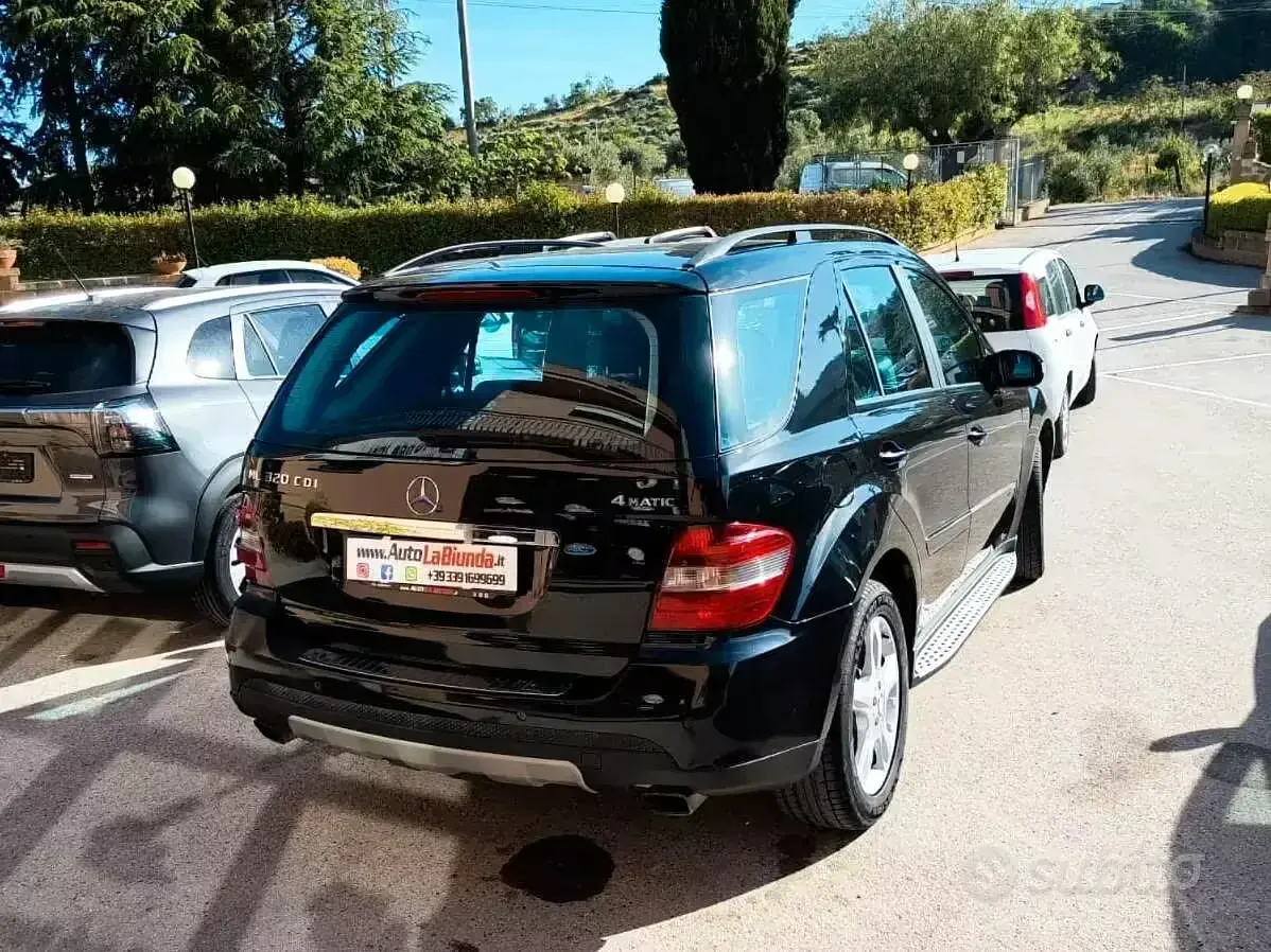 Usata Mercedes ML320 224 CV (164 kW) 2008 Nero SUV