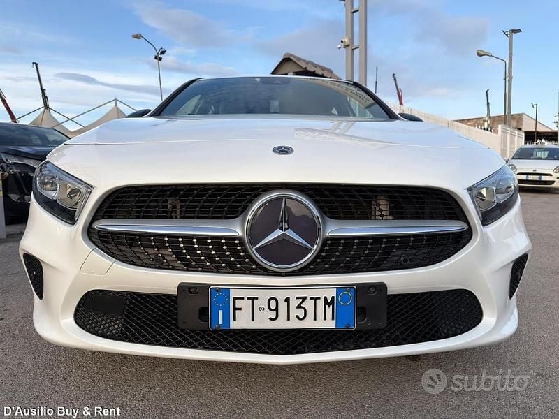 Usata Mercedes A180 116 CV (85 kW) 2019 Bianco Berlina