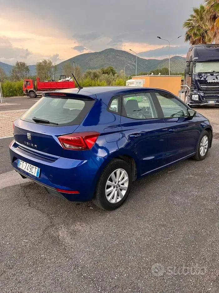 Usata Seat Ibiza 80 CV (58 kW) 2018 Bluazzurro Utilitaria