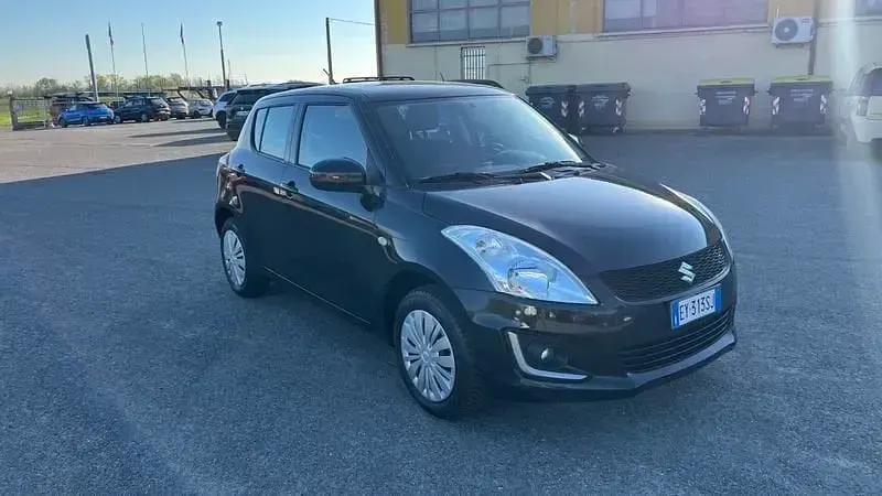 Usata Suzuki Swift Cool 94 CV (69 kW) 2015 Nero Utilitaria