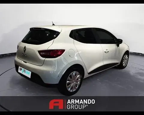 Usata Renault Clio 73 CV (53 kW) 2015 Bianco Utilitaria