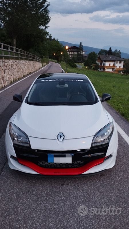 Usata Renault Mégane III R.S. 250 CV (183 kW) 2011 Coupé