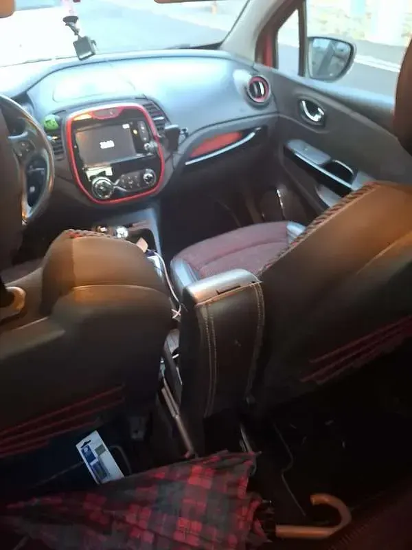 Usata Renault Captur 90 CV (66 kW) 2016 SUV