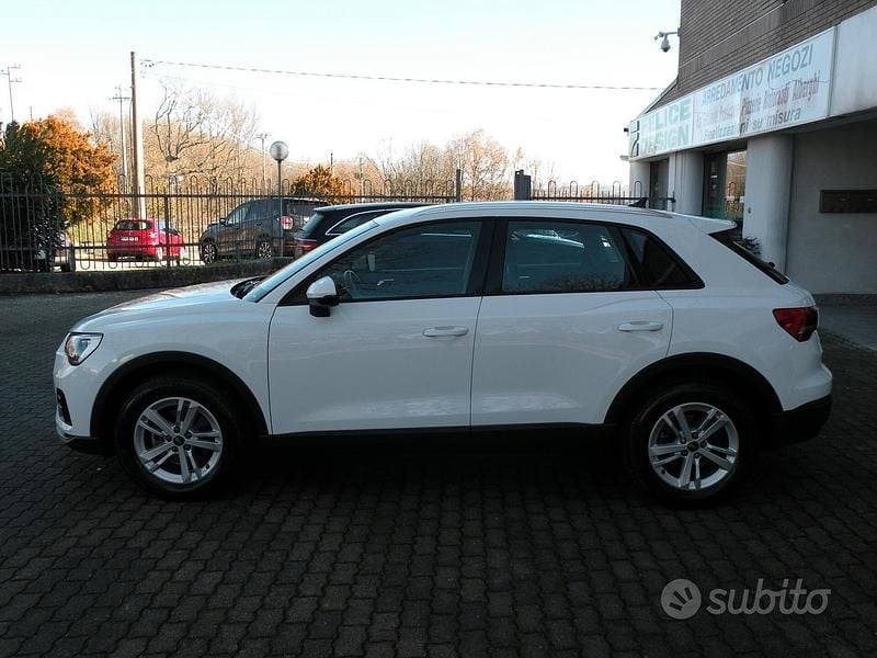 Usata Audi Q3 150 CV (110 kW) 2022 Bianco SUV