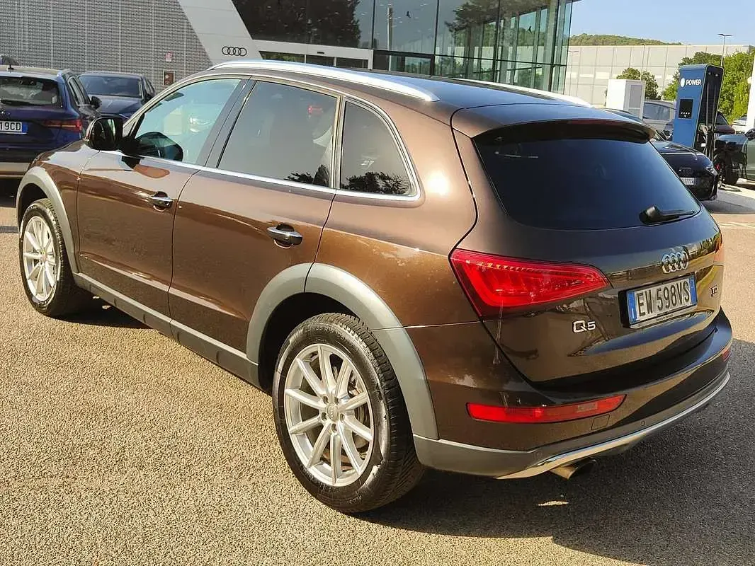 Usata Audi Q5 Advanced 190 CV (139 kW) 2014 Marrone SUV