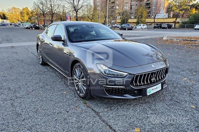 Usata Maserati Ghibli GranLusso 250 CV (183 kW) 2019 Grigio Berlina