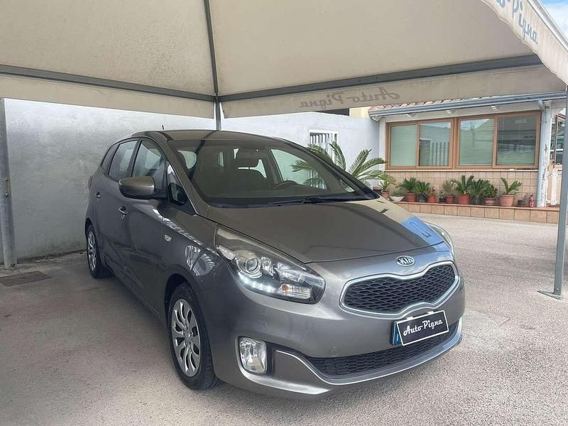 Usata Kia Carens 116 CV (85 kW) 2014 Grigio Monovolume