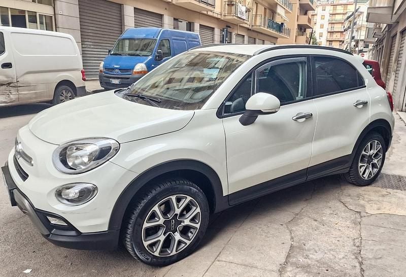 Usata Fiat 500X Cross 140 CV (102 kW) 2016 Bianco SUV