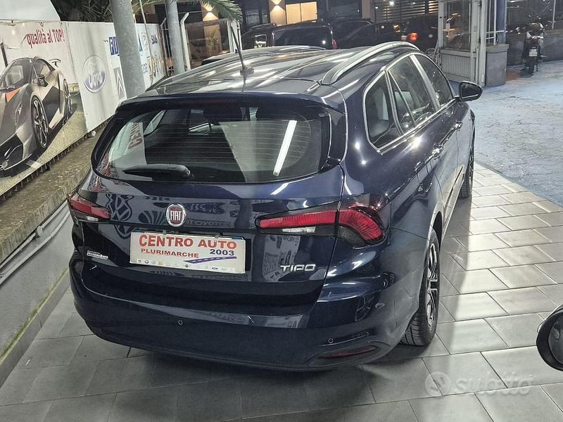 Usata Fiat Tipo Mirror 120 CV (88 kW) 2019 Blu Station wagon