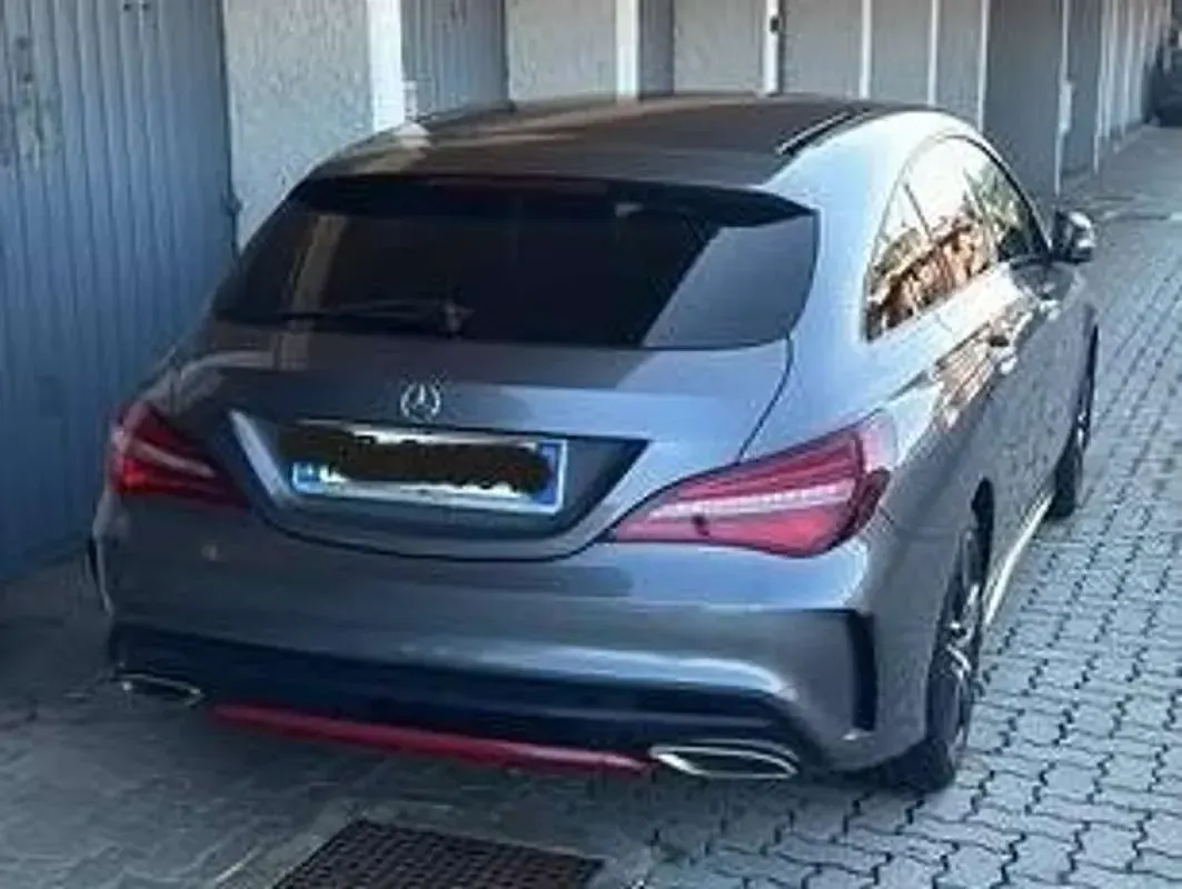 Usata Mercedes CLA200 Shooting Brake Premium 156 CV (114 kW) 2018 Grigio Station wagon