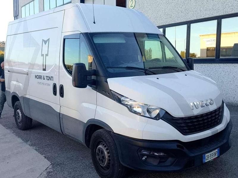 Usata Iveco Daily 140 CV (102 kW) 2020 Bianco Furgone